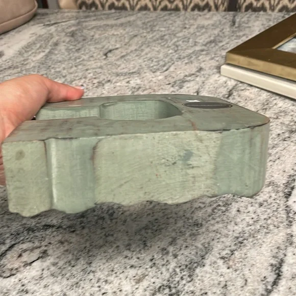 C Decor Initial - Picture 4 of 6